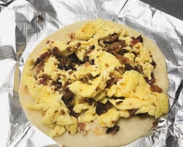 Biscuit SW: Bacon & Egg.