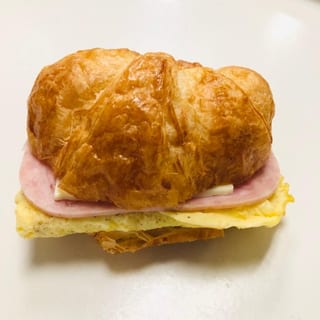Croissant SW: Ham, Egg, & Cheese